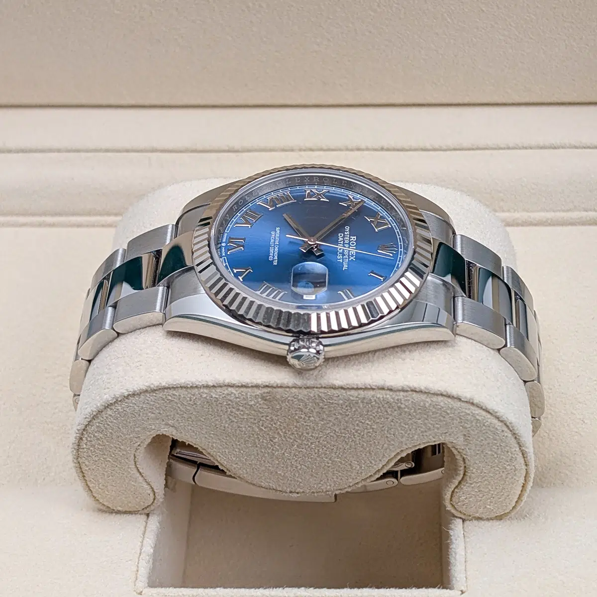 Rolex Datejust 126334-0025 Blue Roman Oyster 41mm Stainless Steel Men's Watch - Image 4