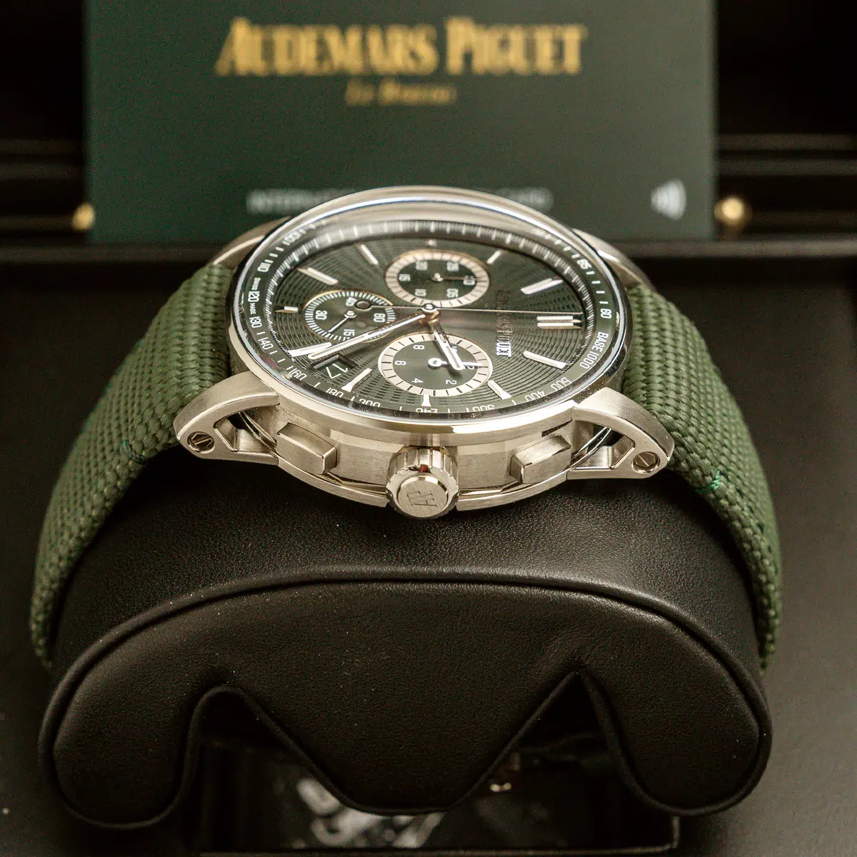 Audemars Piguet 26393ST.OO.A056KB.01 Code 11.59 Green Dial Green Rubber Strap Watch - Image 3
