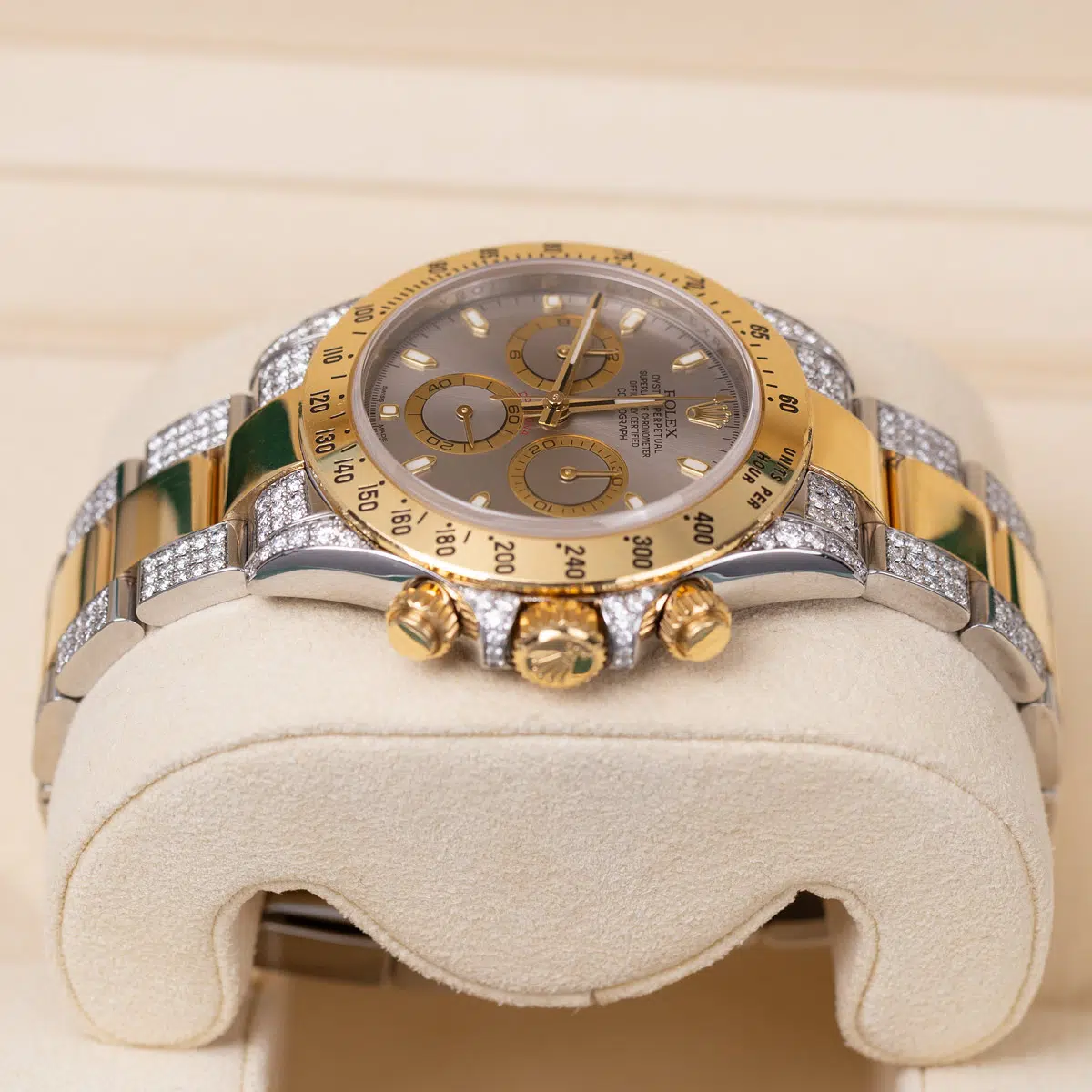 Rolex Daytona 116523 Grey Dial Aftermarket Iced Out Bracelet and Lugs - Image 4